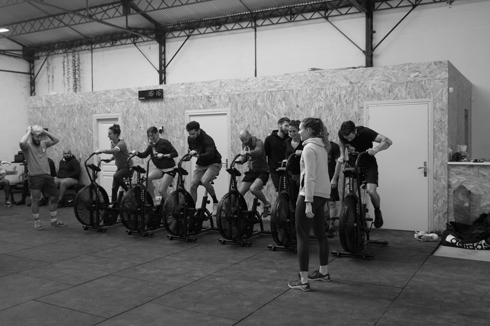 logo crossfit 3 moons